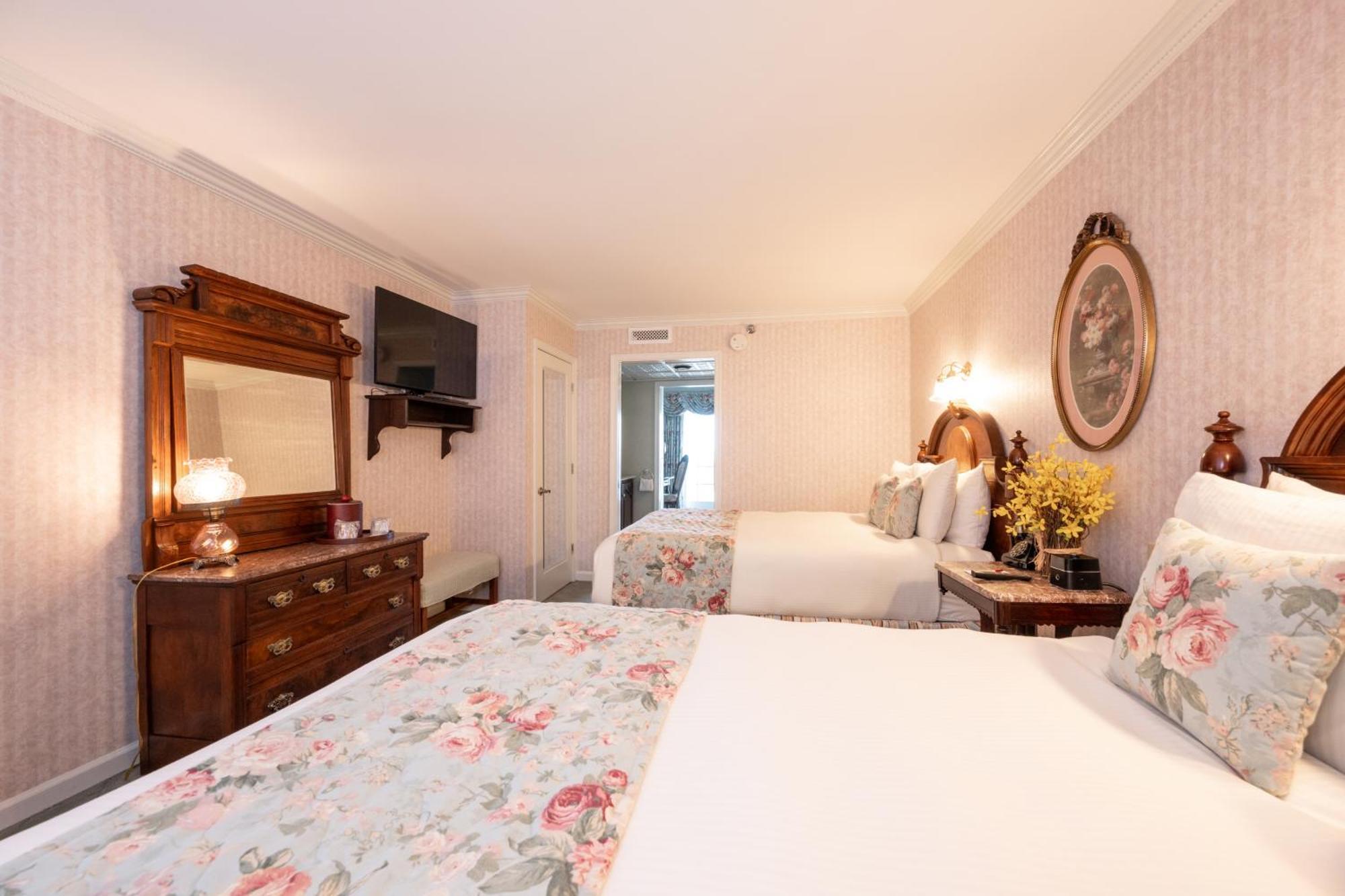 Boardwalk Plaza Hotel เรอโฮโบธบีช ภายนอก รูปภาพ