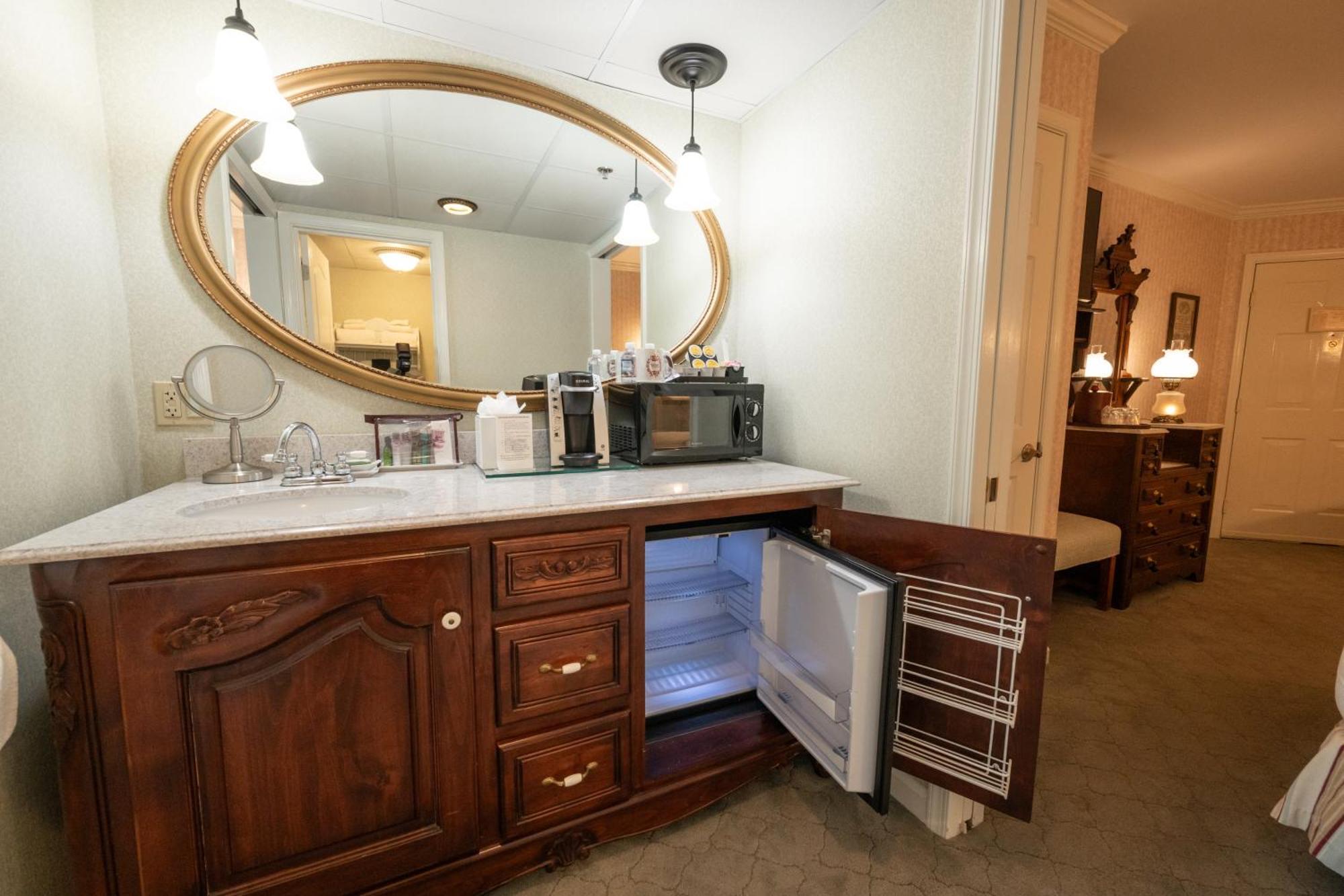 Boardwalk Plaza Hotel เรอโฮโบธบีช ภายนอก รูปภาพ